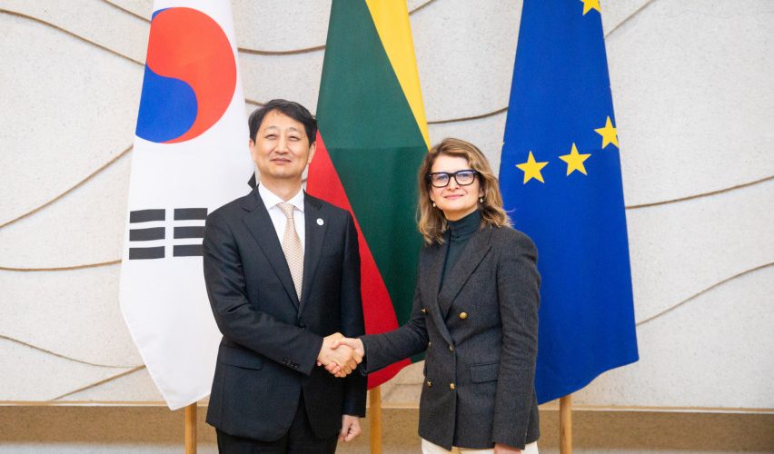 Vyriausybės kanclerė susitiko su Pietų Korėjos prekybos ministru