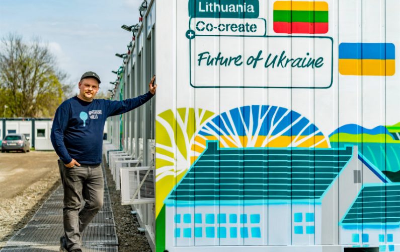 Lietuvos atstovai pristatė pirmąjį baigtą projektą Ukrainos infrastruktūrai atkurti