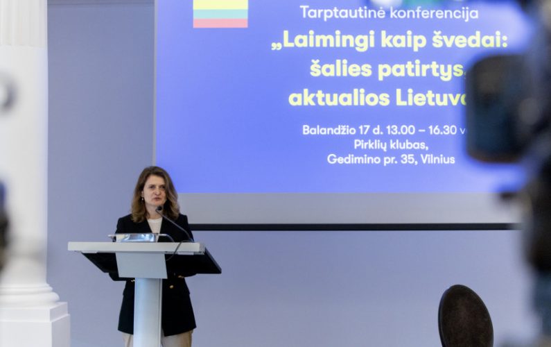 Vyriausybės kanclerė: Švedija – pavyzdys Lietuvai, kaip kurti galimybes žmogui suteikiančią aplinką