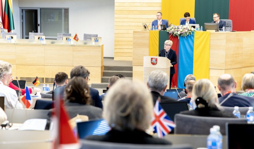 Premjerė NATO šalių parlamentų lyderiams: investicijos į mūsų saugumą šiandien sugrįš daug didesniais taikos dividendais ateityje