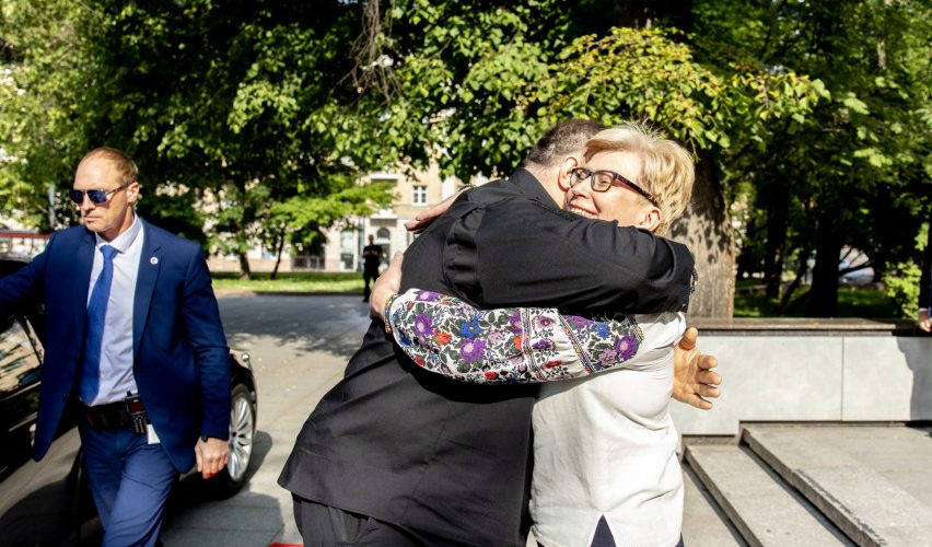Premjerė: priešingai negu tikisi Rusija, neišseks nei Ukrainos jėgos gintis, nei mūsų ryžtas ją remti