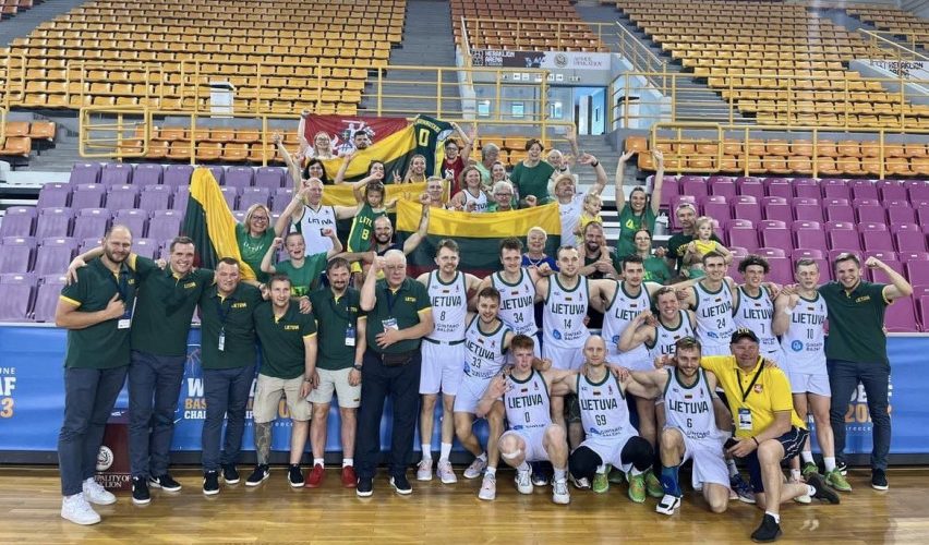 Premjerė sveikina pasaulio vicečempionais tapusią Lietuvos kurčiųjų vyrų krepšinio rinktinę