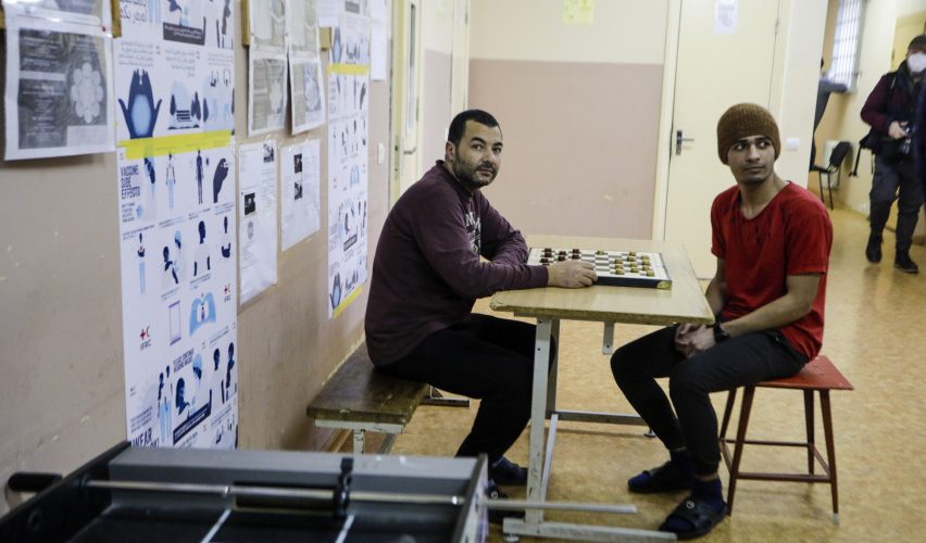 Vyriausybė pritarė patikslintoms įstatymo nuostatoms dėl migrantų sulaikymo ir apgyvendinimo