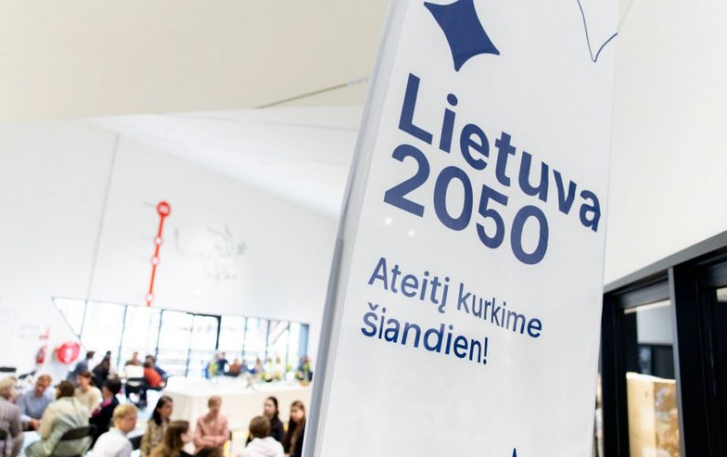 Lietuvos ateities vizija „Lietuva 2050“ pritaikyta neregiams, kurtiesiems ir kitoms visuomenės grupėms – kodėl tai svarbu?