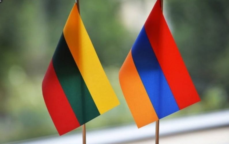 Premjerė pasveikino Nepriklausomybės dieną mininčią Armėniją