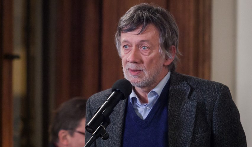 Premjerė pasveikino poetą Antaną A
