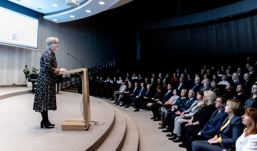 Premjerė pasveikino veiklos 20-metį mininčių Tolerancijos ugdymo centrų atstovus