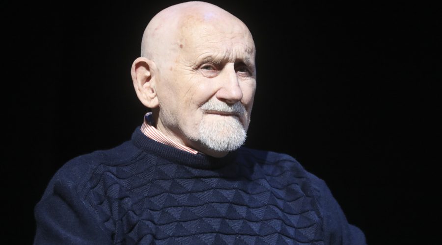Premjerė pasveikino teatro režisierių Vitalijų Mazūrą garbingo jubiliejaus proga