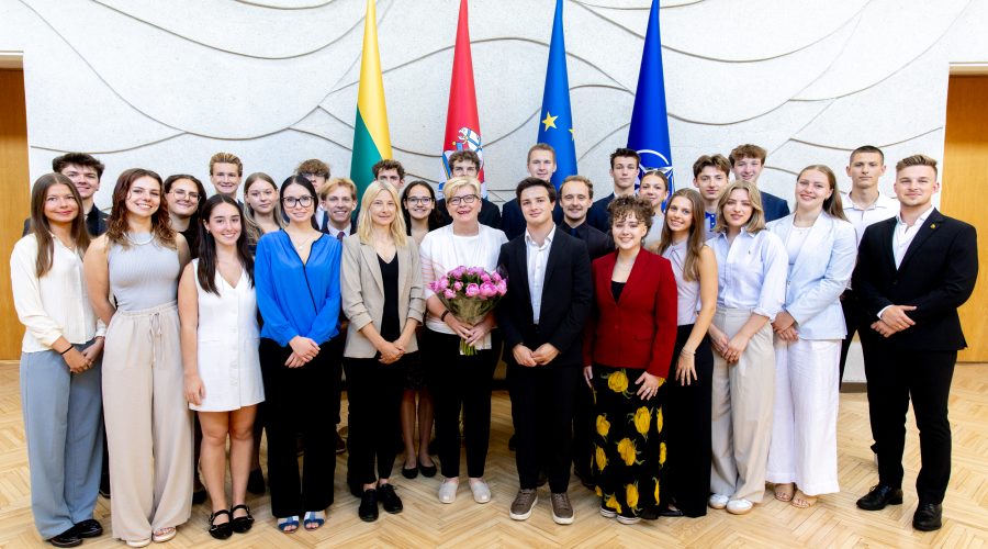 Ministrė Pirmininkė lietuvių išeivijos studentams: Lietuva yra galimybių erdvė