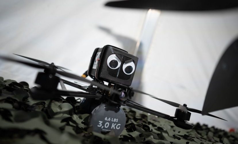 Bepiločių orlaivių integracija Lietuvos kariuomenėje – pirkimai, inovacijos ir operatorių rengimas