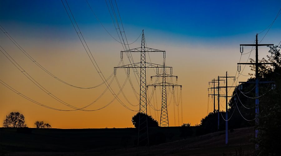 Artėjant energetikos sistemos sinchronizacijai su Europa, institucijos gyventojus ragina išlikti budriais