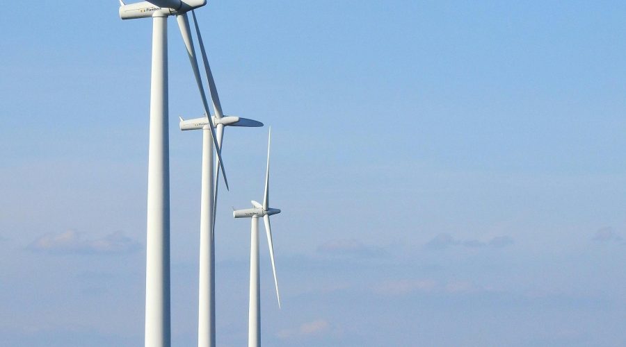 Vyriausybė palaiko jūrinio vėjo energetikos vystymą vartotojams ir valstybei palankiomis sąlygomis