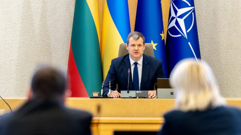 Vyriausybės komisijoje pristatyta ministerijų pažanga mažinant perteklinę biurokratiją