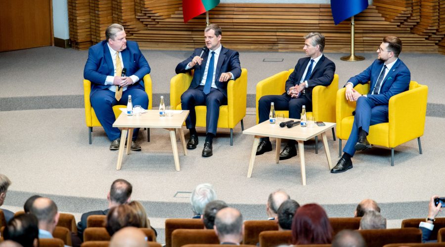 Lietuvos garbės konsulus pasveikinęs Premjeras: esate mūsų stiprybė ir balsas visame pasaulyje