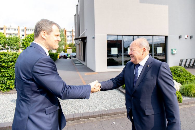 Premjero vizite Kauno rajone – dėmesys sveikatos priežiūros, švietimo ir infrastruktūros projektams