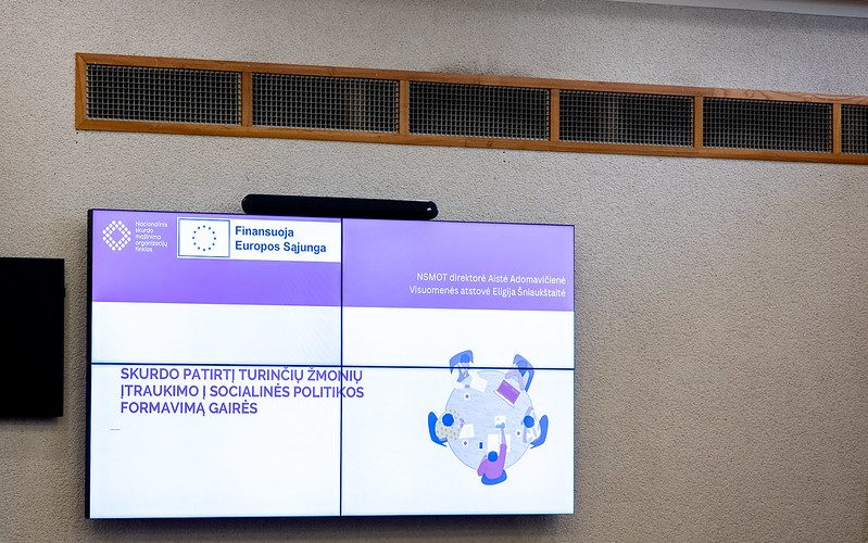 Svarstoma apie galimą skurdo patirtį turinčių asmenų įtraukimo į socialinės politikos formavimą modelį