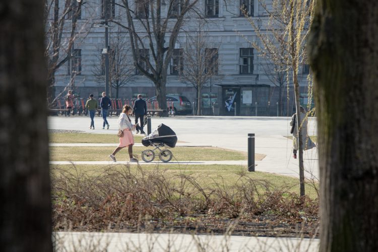 Vyriausybė pasiruošė Seimo sesijai: dėmesys – žmonių pajamoms, visokeriopam saugumui, biurokratijos mažinimui