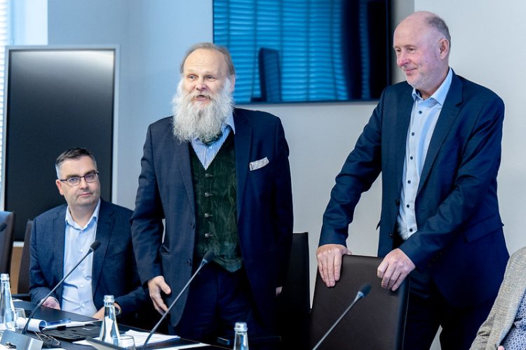 Premjerė: miškų politikoje kraštutinumai negalimi