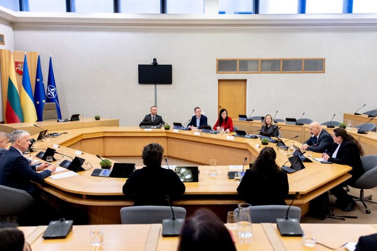 Premjerė susitiko su Tautinių mažumų taryba: tautinė įvairovė ir pagarba jai – svarbi Lietuvos tapatybės dalis