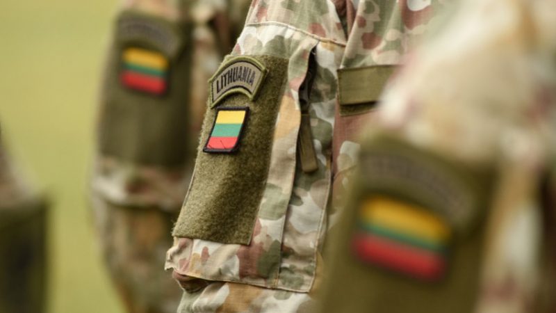 Vidutinio nuotolio oro gynybos ir netiesioginės paramos ugnimi sistemoms – papildomi 151 mln