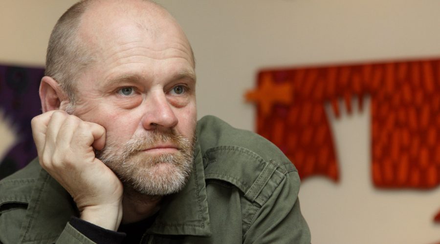 Vyriausybės vadovė pasveikino dailininką Rimvydą Kepežinską jubiliejaus proga