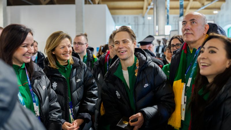 Premjerė aplankė Lietuvos sportininkus olimpiniame kaimelyje