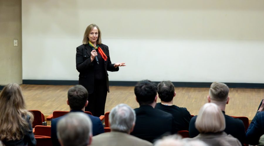 Kovo 11-oji Vyriausybės rūmuose: pristatytas filmas apie signatarą Balį Gajauską