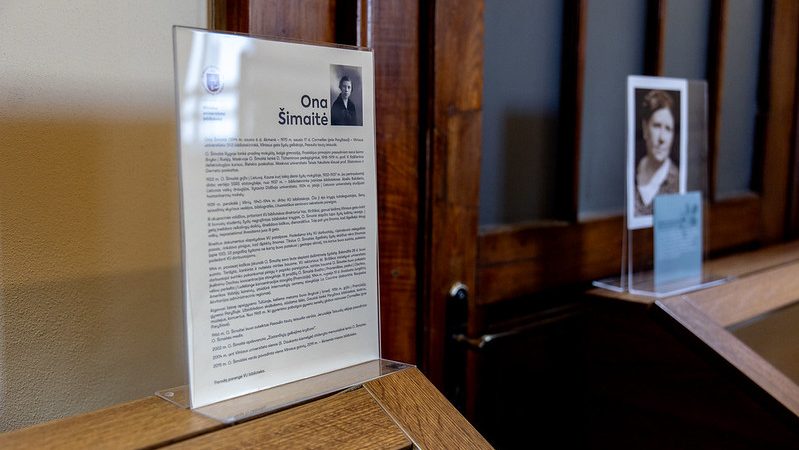 Premjerė pagerbė Lietuvos žydų gelbėtojų atminimą