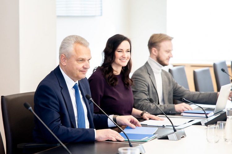 Premjerės ir Lietuvos ūkininkų sąjungos atstovų susitikime – dėmesys CBAM mokesčiui, pieno kainoms ir ILTE paskoloms