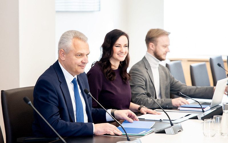 Premjerės ir Lietuvos ūkininkų sąjungos atstovų susitikime – dėmesys CBAM mokesčiui, pieno kainoms ir ILTE paskoloms