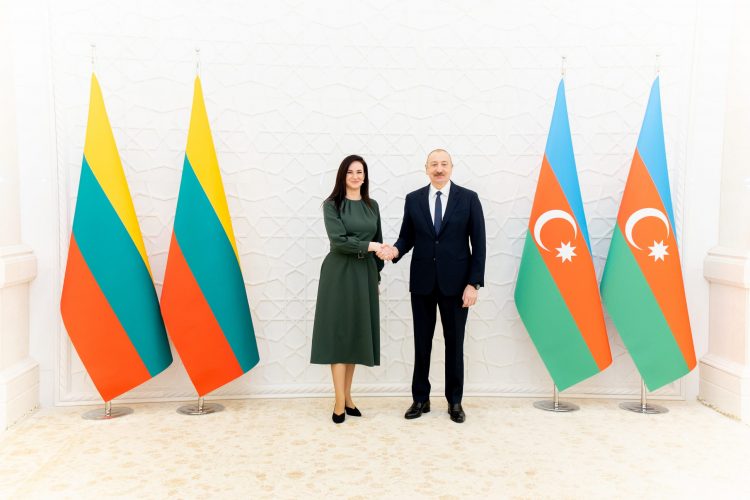 Azerbaidžane viešinti Premjerė: turime plačias, dar neišnaudotas partnerystės galimybes