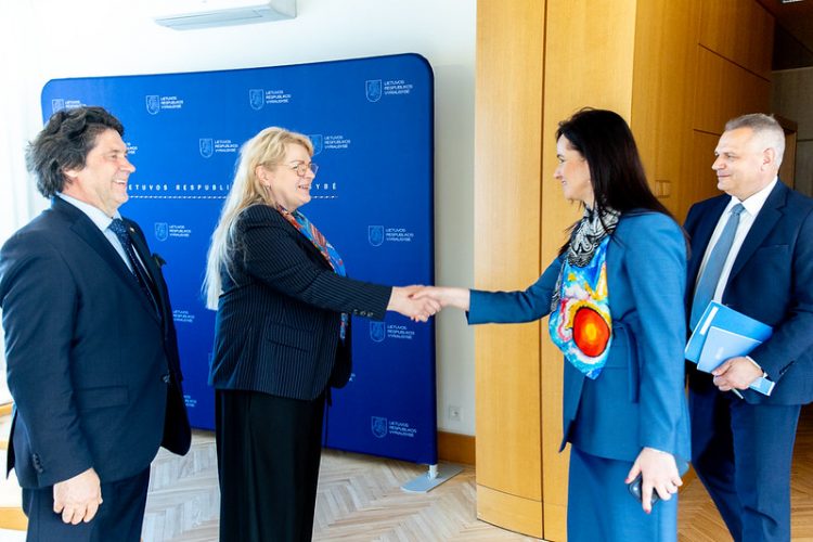 Premjerė susitiko su naująja Žemės ūkio rūmų vadovybe