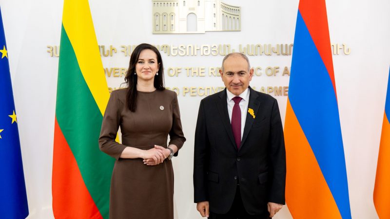 Jerevane Premjerė susitiko su Armėnijos Vyriausybės vadovu