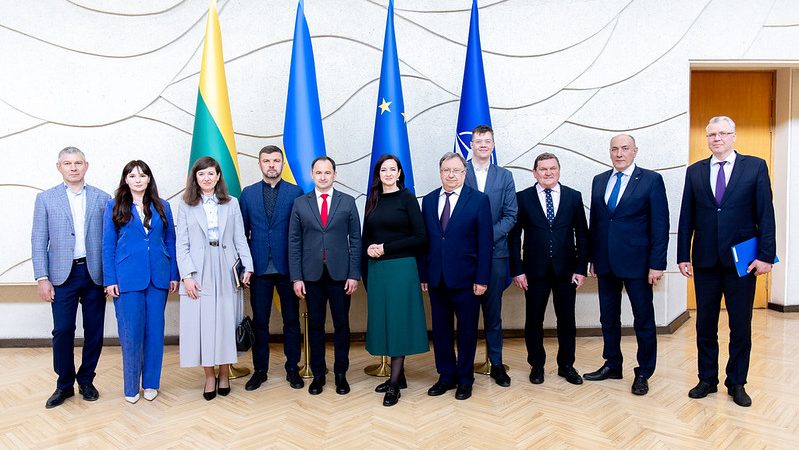 Premjerė susitiko su Ukrainos parlamento Draugystės su Lietuva grupės nariais